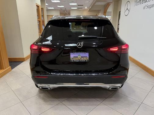 2025 Mercedes-Benz GLA 250 4MATIC