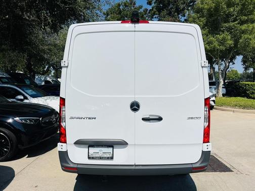 2024 Mercedes-Benz Sprinter 2500 Standard Roof