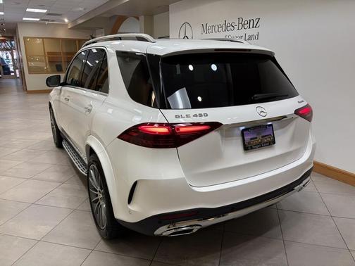 Polar White 2026 Mercedes-Benz GLE 450 4MATIC