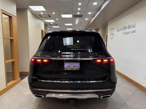 Obsidian Black Metallic 2025 Mercedes-Benz GLS 450 4MATIC