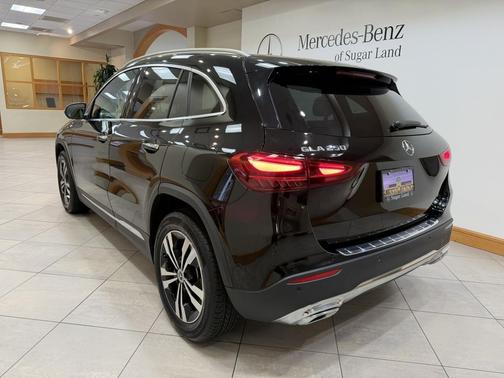 2025 Mercedes-Benz GLA 250 4MATIC