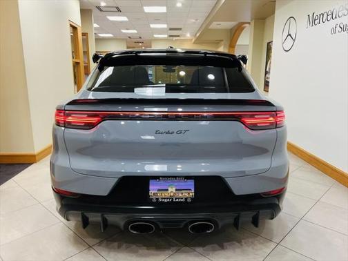 2023 Porsche Cayenne Turbo GT