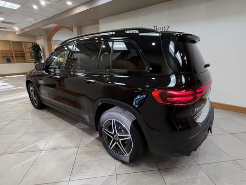 2024 Mercedes-Benz EQB 250 Base