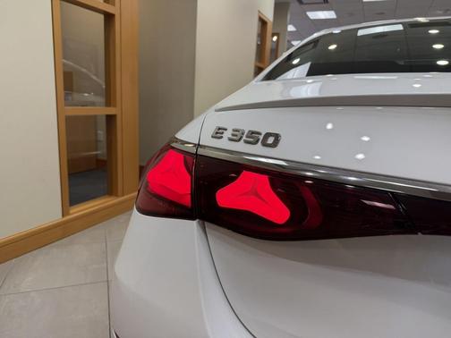 Polar White 2025 Mercedes-Benz E-Class E 350