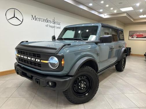 2022 Ford Bronco Black Diamond