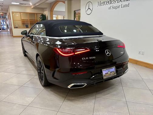 2026 Mercedes-Benz CLE 300 4MATIC Cabriolet