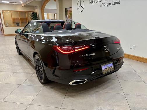 2026 Mercedes-Benz CLE 300 4MATIC Cabriolet