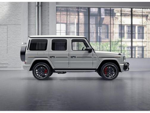 MANUFAKTUR Moonlight White Metallic 2022 Mercedes-Benz AMG G 63 4MATIC