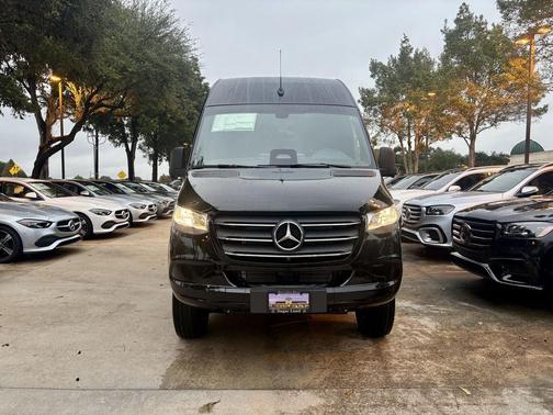 2026 Mercedes-Benz Sprinter 2500 High Roof