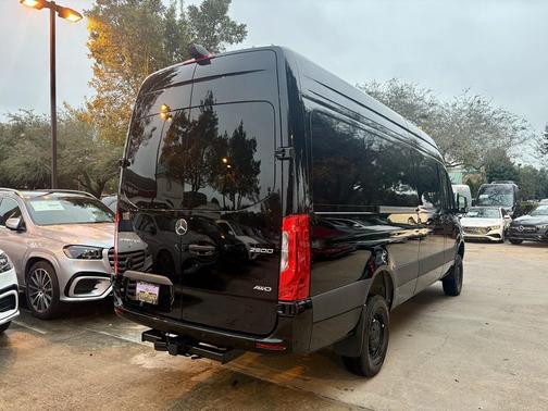 2026 Mercedes-Benz Sprinter 2500 High Roof