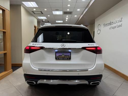 Polar White 2025 Mercedes-Benz GLE 350 Base