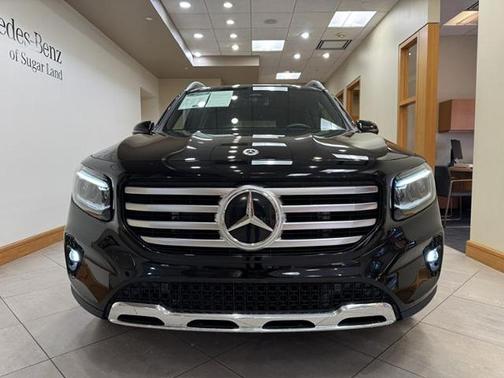 Night Black 2026 Mercedes-Benz GLB 250 Base