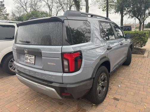 Sonic Gray Pearl 2026 Honda Passport AWD RTL Blackout