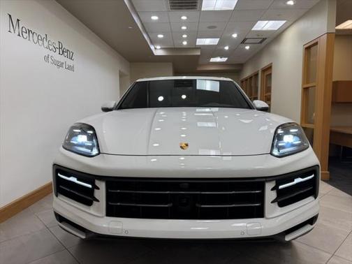 2024 Porsche Cayenne