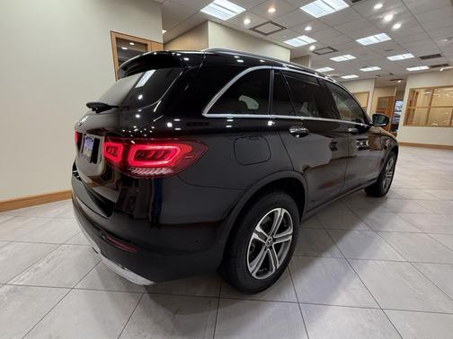 2022 Mercedes-Benz GLC 300 Base