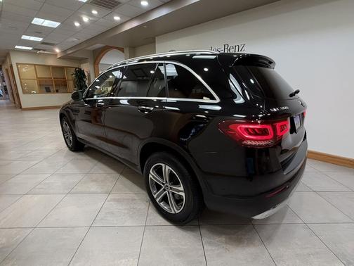 2022 Mercedes-Benz GLC 300 Base