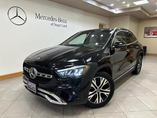 Night Black 2025 Mercedes-Benz GLA 250 4MATIC