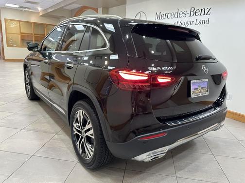 2025 Mercedes-Benz GLA 250 4MATIC