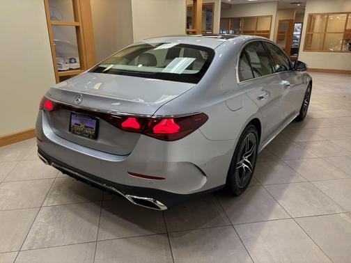 2026 Mercedes-Benz E-Class E 350