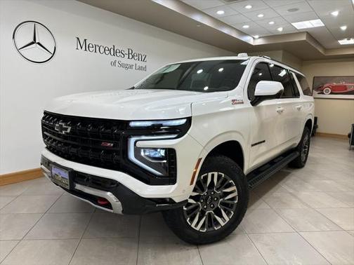 2025 Chevrolet Suburban 4WD Z71