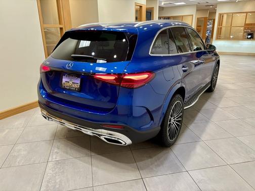 Starling Blue Metallic 2026 Mercedes-Benz GLC 300 Base