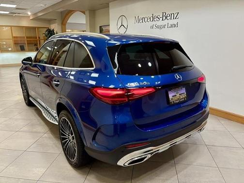 Starling Blue Metallic 2026 Mercedes-Benz GLC 300 Base