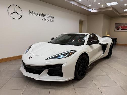 Arctic White 2025 Chevrolet Corvette Z06