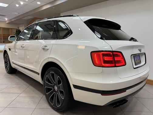 2020 Bentley Bentayga V8
