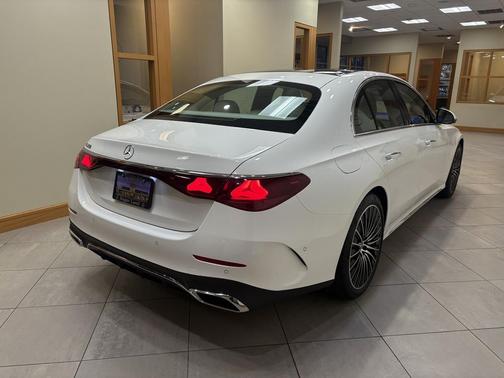 2026 Mercedes-Benz E-Class E 350
