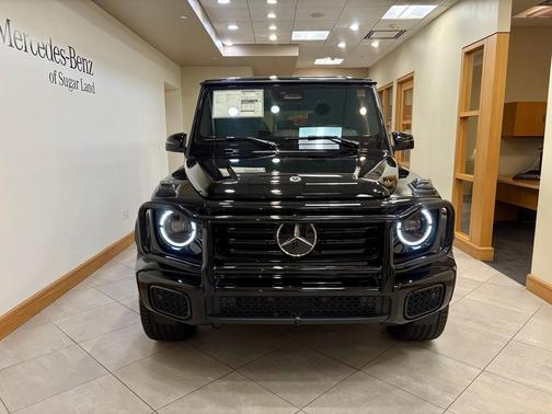 Obsidian Black Metallic 2026 Mercedes-Benz G-Class G 550