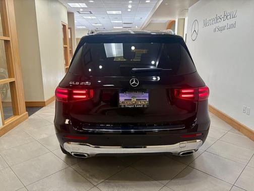 2025 Mercedes-Benz GLB 250 Base