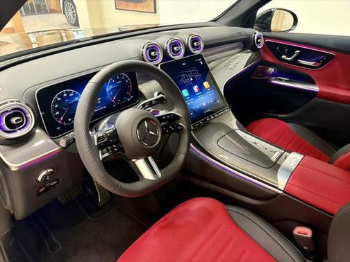 2025 Mercedes-Benz GLC 300 Base