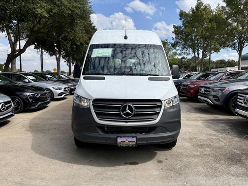 2026 Mercedes-Benz Sprinter 2500 High Roof