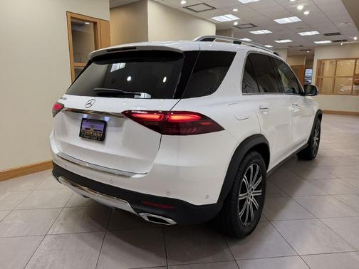 Polar White 2026 Mercedes-Benz GLE 350 Base