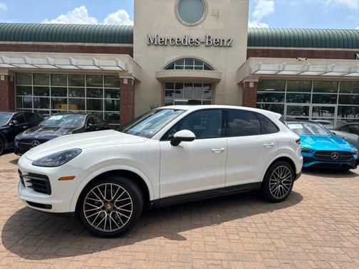 2021 Porsche Cayenne Base (Tiptronic)