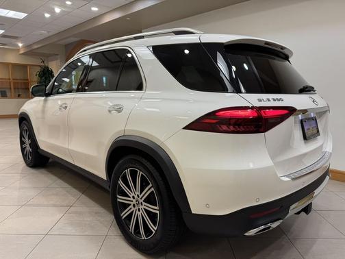 Polar White 2026 Mercedes-Benz GLE 350 4MATIC