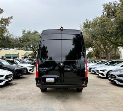 2025 Mercedes-Benz Sprinter 2500 High Roof