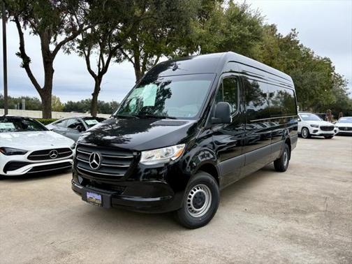 2025 Mercedes-Benz Sprinter 2500 High Roof