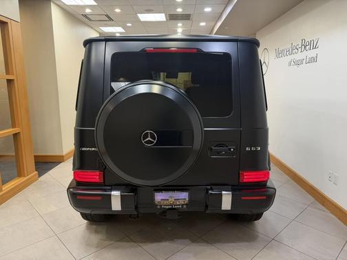 MANUFAKTUR Night Black Magno 2023 Mercedes-Benz AMG G 63 4MATIC