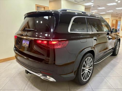 2025 Mercedes-Benz GLS 580 4MATIC