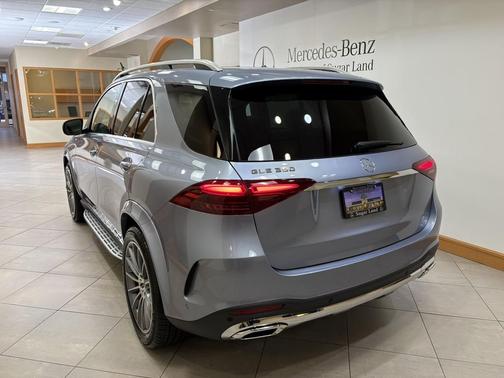 MANUFAKTUR Cote d Azur Light Blue Metallic 2026 Mercedes-Benz GLE 350 Base