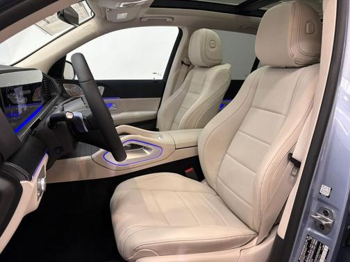 MANUFAKTUR Cote d Azur Light Blue Metallic 2026 Mercedes-Benz GLE 350 Base