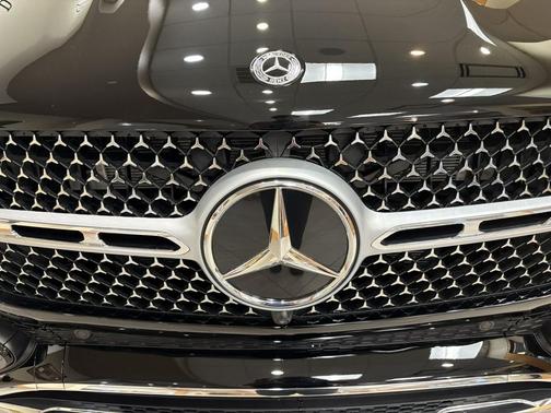 Black 2026 Mercedes-Benz GLE 350 Base