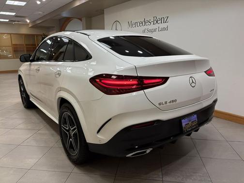 Polar White 2026 Mercedes-Benz GLE 450 4MATIC