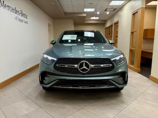2025 Mercedes-Benz GLC 300 4MATIC Coupe