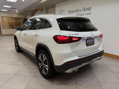 2025 Mercedes-Benz GLA 250 4MATIC