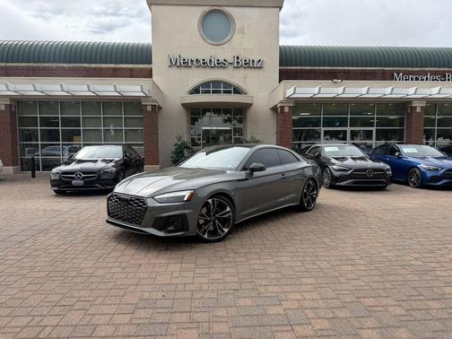 Daytona Gray Pearl Effect 2024 Audi S5 Premium Plus