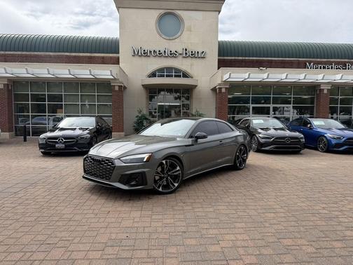 Daytona Gray Pearl Effect 2024 Audi S5 Premium Plus