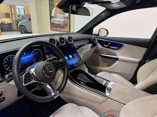 2025 Mercedes-Benz GLC 300 Base