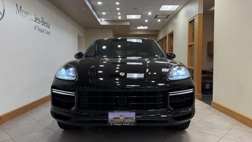 2021 Porsche Cayenne Turbo
